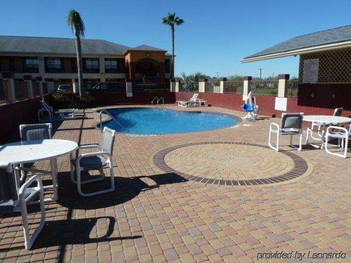 Americas Best Value Inn & Suites San Benito Exterior photo